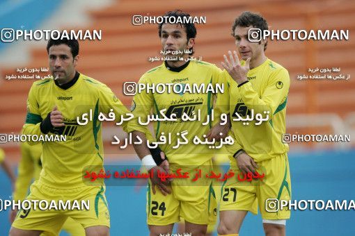 1318100, Tehran, Iran, لیگ برتر فوتبال ایران، Persian Gulf Cup، Week 24، Second Leg، Rah Ahan 1 v 0 Damash Gilan on 2009/01/30 at Ekbatan Stadium