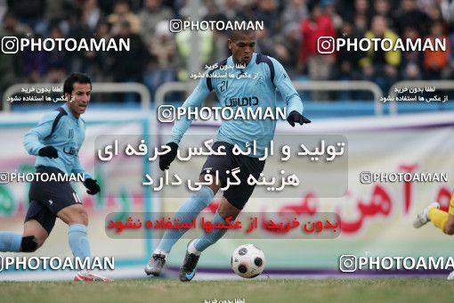 1317969, Tehran, Iran, لیگ برتر فوتبال ایران، Persian Gulf Cup، Week 24، Second Leg، Rah Ahan 1 v 0 Damash Gilan on 2009/01/30 at Ekbatan Stadium