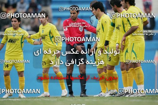 1318176, Tehran, Iran, لیگ برتر فوتبال ایران، Persian Gulf Cup، Week 24، Second Leg، Rah Ahan 1 v 0 Damash Gilan on 2009/01/30 at Ekbatan Stadium