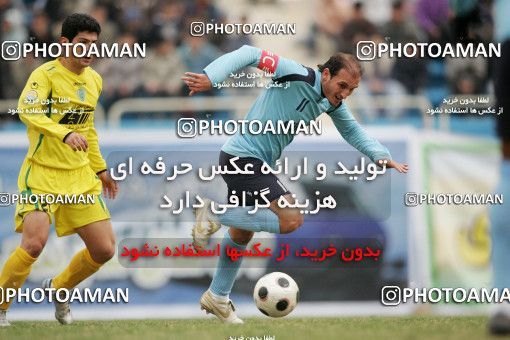 1318234, Tehran, Iran, لیگ برتر فوتبال ایران، Persian Gulf Cup، Week 24، Second Leg، Rah Ahan 1 v 0 Damash Gilan on 2009/01/30 at Ekbatan Stadium