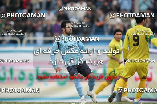 1318147, Tehran, Iran, لیگ برتر فوتبال ایران، Persian Gulf Cup، Week 24، Second Leg، Rah Ahan 1 v 0 Damash Gilan on 2009/01/30 at Ekbatan Stadium