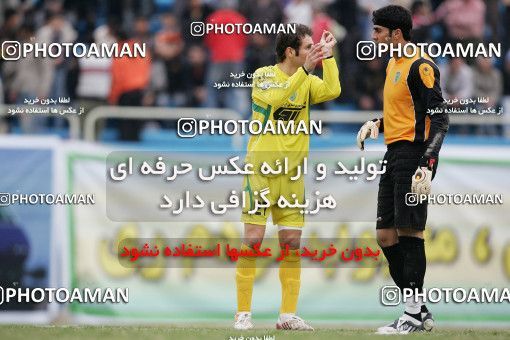 1318088, Tehran, Iran, لیگ برتر فوتبال ایران، Persian Gulf Cup، Week 24، Second Leg، Rah Ahan 1 v 0 Damash Gilan on 2009/01/30 at Ekbatan Stadium