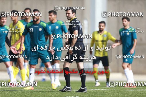 1319759, Tehran, , Friendly logistics match، Pars Jonoubi Jam 0 - 1 Gol Reyhan Alborz on 2018/11/18 at Ghadir Stadium