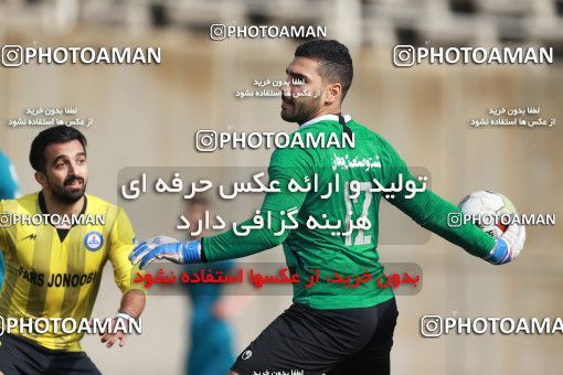 1319782, Tehran, , Friendly logistics match، Pars Jonoubi Jam 0 - 1 Gol Reyhan Alborz on 2018/11/18 at Ghadir Stadium