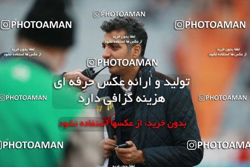1321391, Tehran, , لیگ برتر فوتبال ایران، Persian Gulf Cup، Week 13، First Leg، Persepolis 0 v 0 Tractor Sazi on 2018/11/25 at Azadi Stadium