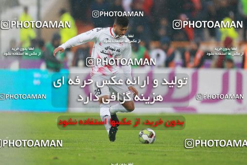 1321387, Tehran, , لیگ برتر فوتبال ایران، Persian Gulf Cup، Week 13، First Leg، Persepolis 0 v 0 Tractor Sazi on 2018/11/25 at Azadi Stadium