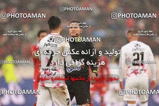 1321486, Tehran, , لیگ برتر فوتبال ایران، Persian Gulf Cup، Week 13، First Leg، Persepolis 0 v 0 Tractor Sazi on 2018/11/25 at Azadi Stadium