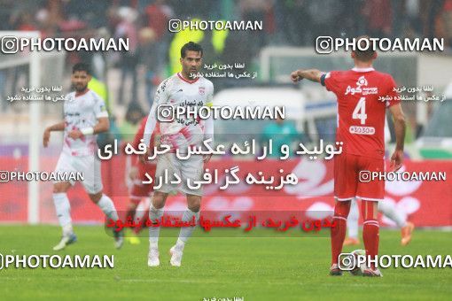 1321449, Tehran, , لیگ برتر فوتبال ایران، Persian Gulf Cup، Week 13، First Leg، Persepolis 0 v 0 Tractor Sazi on 2018/11/25 at Azadi Stadium