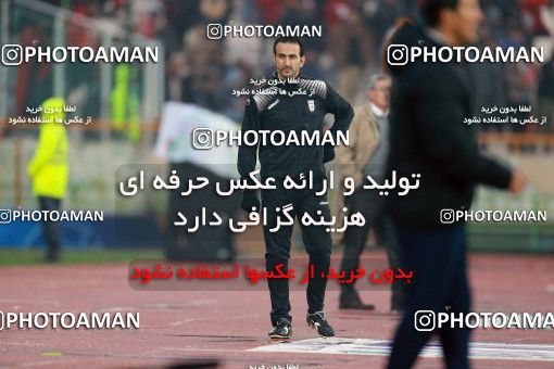 1321410, Tehran, , لیگ برتر فوتبال ایران، Persian Gulf Cup، Week 13، First Leg، Persepolis 0 v 0 Tractor Sazi on 2018/11/25 at Azadi Stadium