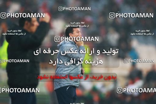 1321403, Tehran, , لیگ برتر فوتبال ایران، Persian Gulf Cup، Week 13، First Leg، Persepolis 0 v 0 Tractor Sazi on 2018/11/25 at Azadi Stadium