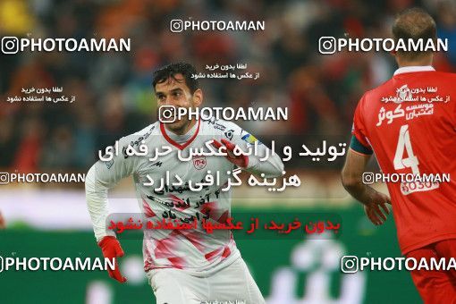 1321139, Tehran, , لیگ برتر فوتبال ایران، Persian Gulf Cup، Week 13، First Leg، Persepolis 0 v 0 Tractor Sazi on 2018/11/25 at Azadi Stadium