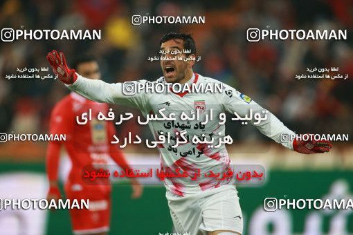 1321067, Tehran, , لیگ برتر فوتبال ایران، Persian Gulf Cup، Week 13، First Leg، Persepolis 0 v 0 Tractor Sazi on 2018/11/25 at Azadi Stadium