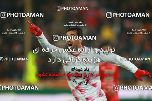 1321142, Tehran, , لیگ برتر فوتبال ایران، Persian Gulf Cup، Week 13، First Leg، Persepolis 0 v 0 Tractor Sazi on 2018/11/25 at Azadi Stadium