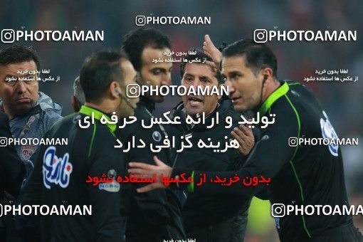 1321091, لیگ برتر فوتبال ایران، Persian Gulf Cup، Week 13، First Leg، 2018/11/25، Tehran، Azadi Stadium، Persepolis 0 - 0 Tractor Sazi