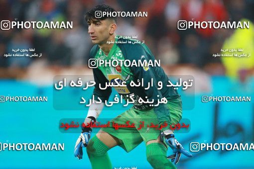 1321641, Tehran, , لیگ برتر فوتبال ایران، Persian Gulf Cup، Week 13، First Leg، Persepolis 0 v 0 Tractor Sazi on 2018/11/25 at Azadi Stadium