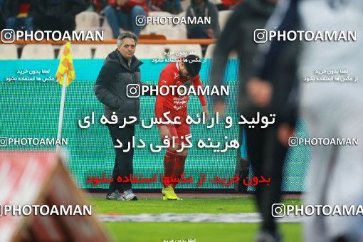 1321153, Tehran, , لیگ برتر فوتبال ایران، Persian Gulf Cup، Week 13، First Leg، Persepolis 0 v 0 Tractor Sazi on 2018/11/25 at Azadi Stadium