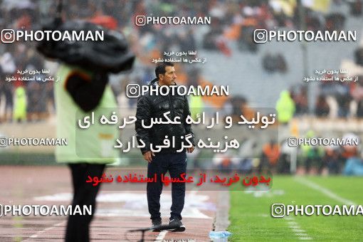 1321329, لیگ برتر فوتبال ایران، Persian Gulf Cup، Week 13، First Leg، 2018/11/25، Tehran، Azadi Stadium، Persepolis 0 - 0 Tractor Sazi