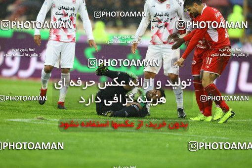 1321304, Tehran, , لیگ برتر فوتبال ایران، Persian Gulf Cup، Week 13، First Leg، Persepolis 0 v 0 Tractor Sazi on 2018/11/25 at Azadi Stadium