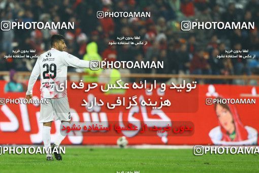 1321331, Tehran, , لیگ برتر فوتبال ایران، Persian Gulf Cup، Week 13، First Leg، Persepolis 0 v 0 Tractor Sazi on 2018/11/25 at Azadi Stadium