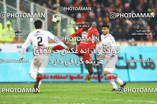 1321266, Tehran, , لیگ برتر فوتبال ایران، Persian Gulf Cup، Week 13، First Leg، Persepolis 0 v 0 Tractor Sazi on 2018/11/25 at Azadi Stadium
