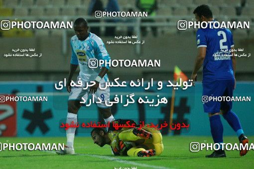 1322043, Ahvaz, , لیگ برتر فوتبال ایران، Persian Gulf Cup، Week 13، First Leg، Esteghlal Khouzestan 0 v 1 Esteghlal on 2018/11/25 at Ahvaz Ghadir Stadium
