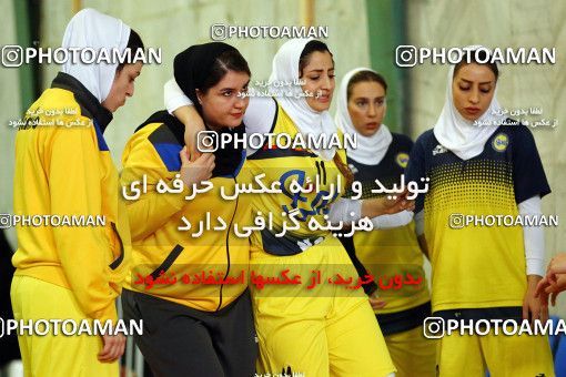 1324440, لیگ برتر بسکتبال زنان ایران، فصل 98-97، فصل 98-97، ، هفته چهارم، ایران، اصفهان، خانه بسکتبال اصفهان،  ۷۰ -  ۶۳