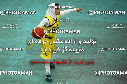 1324513, لیگ برتر بسکتبال زنان ایران، فصل 98-97، فصل 98-97، ، هفته چهارم، ایران، اصفهان، خانه بسکتبال اصفهان،  ۷۰ -  ۶۳