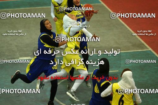 1324481, لیگ برتر بسکتبال زنان ایران، فصل 98-97، فصل 98-97، ، هفته چهارم، ایران، اصفهان، خانه بسکتبال اصفهان،  ۷۰ -  ۶۳