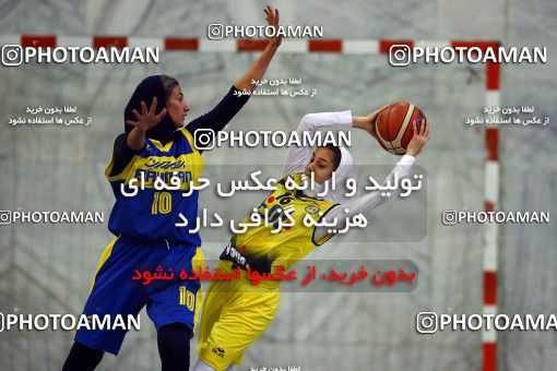 1325118, لیگ برتر بسکتبال زنان ایران، فصل 98-97، فصل 98-97، ، هفته چهارم، ایران، اصفهان، خانه بسکتبال اصفهان،  ۷۰ -  ۶۳