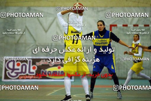 1324945, لیگ برتر بسکتبال زنان ایران، فصل 98-97، فصل 98-97، ، هفته چهارم، ایران، اصفهان، خانه بسکتبال اصفهان،  ۷۰ -  ۶۳