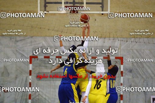 1324969, لیگ برتر بسکتبال زنان ایران، فصل 98-97، فصل 98-97، ، هفته چهارم، ایران، اصفهان، خانه بسکتبال اصفهان،  ۷۰ -  ۶۳