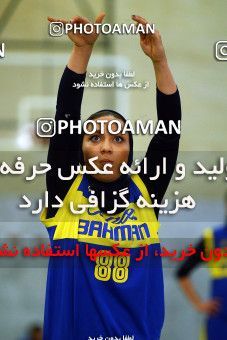 1324973, لیگ برتر بسکتبال زنان ایران، فصل 98-97، فصل 98-97، ، هفته چهارم، ایران، اصفهان، خانه بسکتبال اصفهان،  ۷۰ -  ۶۳