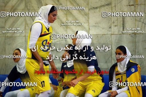 1324949, لیگ برتر بسکتبال زنان ایران، فصل 98-97، فصل 98-97، ، هفته چهارم، ایران، اصفهان، خانه بسکتبال اصفهان،  ۷۰ -  ۶۳