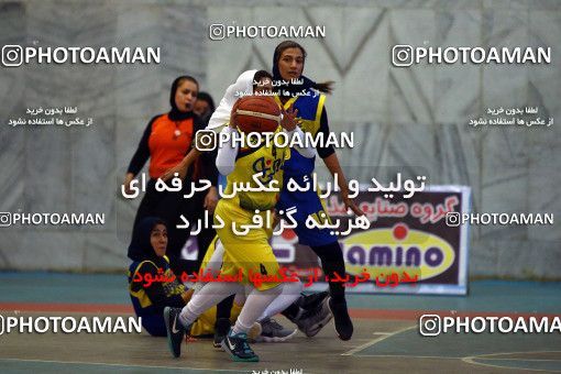 1324935, لیگ برتر بسکتبال زنان ایران، فصل 98-97، فصل 98-97، ، هفته چهارم، ایران، اصفهان، خانه بسکتبال اصفهان،  ۷۰ -  ۶۳