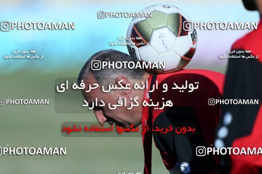 1330099, Masjed Soleyman, , لیگ برتر فوتبال ایران، Persian Gulf Cup، Week 14، First Leg، Naft M Soleyman 1 v 0 Paykan on 2018/11/30 at Behnam Mohammadi Stadium