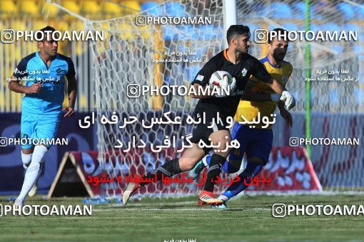 1330183, Masjed Soleyman, , لیگ برتر فوتبال ایران، Persian Gulf Cup، Week 14، First Leg، Naft M Soleyman 1 v 0 Paykan on 2018/11/30 at Behnam Mohammadi Stadium