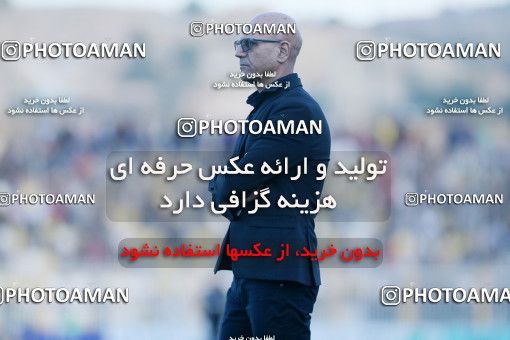 1330112, Masjed Soleyman, , لیگ برتر فوتبال ایران، Persian Gulf Cup، Week 14، First Leg، Naft M Soleyman 1 v 0 Paykan on 2018/11/30 at Behnam Mohammadi Stadium