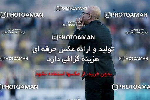 1330172, Masjed Soleyman, , لیگ برتر فوتبال ایران، Persian Gulf Cup، Week 14، First Leg، Naft M Soleyman 1 v 0 Paykan on 2018/11/30 at Behnam Mohammadi Stadium