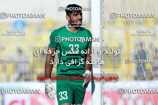 1329251, Masjed Soleyman, , لیگ برتر فوتبال ایران، Persian Gulf Cup، Week 14، First Leg، Naft M Soleyman 1 v 0 Paykan on 2018/11/30 at Behnam Mohammadi Stadium