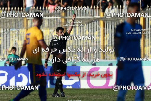 1329314, Masjed Soleyman, , لیگ برتر فوتبال ایران، Persian Gulf Cup، Week 14، First Leg، Naft M Soleyman 1 v 0 Paykan on 2018/11/30 at Behnam Mohammadi Stadium
