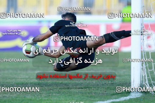 1329297, Masjed Soleyman, , لیگ برتر فوتبال ایران، Persian Gulf Cup، Week 14، First Leg، Naft M Soleyman 1 v 0 Paykan on 2018/11/30 at Behnam Mohammadi Stadium