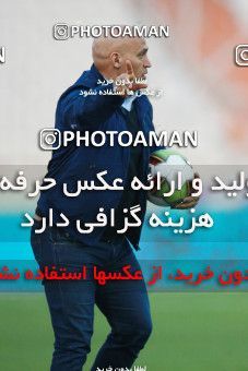 1330640, Tehran, Iran, لیگ برتر فوتبال ایران، Persian Gulf Cup، Week 11، First Leg، Persepolis 1 v 0 Zob Ahan Esfahan on 2018/12/04 at Azadi Stadium