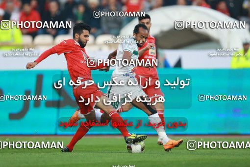 1330616, Tehran, Iran, لیگ برتر فوتبال ایران، Persian Gulf Cup، Week 11، First Leg، Persepolis 1 v 0 Zob Ahan Esfahan on 2018/12/04 at Azadi Stadium