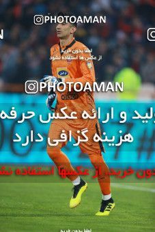 1330774, Tehran, Iran, Iran Pro League، Persian Gulf Cup، 2018-19 season، First Leg، Week 11، Persepolis v Zob Ahan Esfahan on 2018/12/04 at Azadi Stadium  / ([*parameter:140*] - [*parameter:139*]) (10)