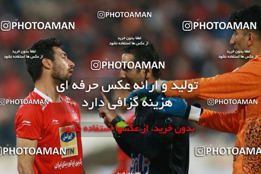 1330811, Tehran, Iran, لیگ برتر فوتبال ایران، Persian Gulf Cup، Week 11، First Leg، Persepolis 1 v 0 Zob Ahan Esfahan on 2018/12/04 at Azadi Stadium