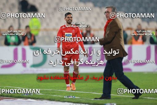 1330933, Tehran, Iran, لیگ برتر فوتبال ایران، Persian Gulf Cup، Week 11، First Leg، Persepolis 1 v 0 Zob Ahan Esfahan on 2018/12/04 at Azadi Stadium