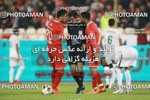 1330919, Tehran, Iran, لیگ برتر فوتبال ایران، Persian Gulf Cup، Week 11، First Leg، Persepolis 1 v 0 Zob Ahan Esfahan on 2018/12/04 at Azadi Stadium