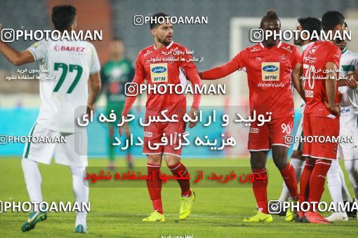 1330797, Tehran, Iran, لیگ برتر فوتبال ایران، Persian Gulf Cup، Week 11، First Leg، Persepolis 1 v 0 Zob Ahan Esfahan on 2018/12/04 at Azadi Stadium