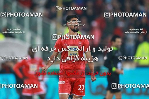 1331205, Tehran, Iran, لیگ برتر فوتبال ایران، Persian Gulf Cup، Week 11، First Leg، Persepolis 1 v 0 Zob Ahan Esfahan on 2018/12/04 at Azadi Stadium