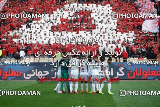 1409239, Tehran, Iran, لیگ برتر فوتبال ایران، Persian Gulf Cup، Week 11، First Leg، Persepolis 1 v 0 Zob Ahan Esfahan on 2018/12/04 at Azadi Stadium